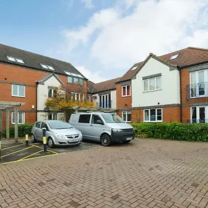 Edward's Court, Lovely And Cosy 2bed - West Bridgford United Kingdom