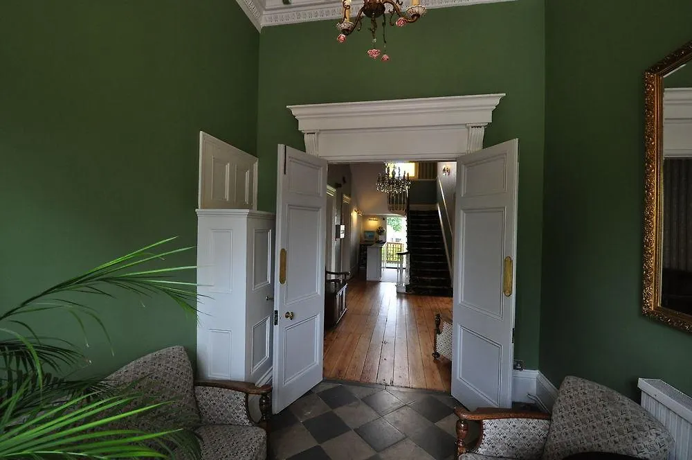 *****  Cotswold Grange Bed & Breakfast Cheltenham United Kingdom
