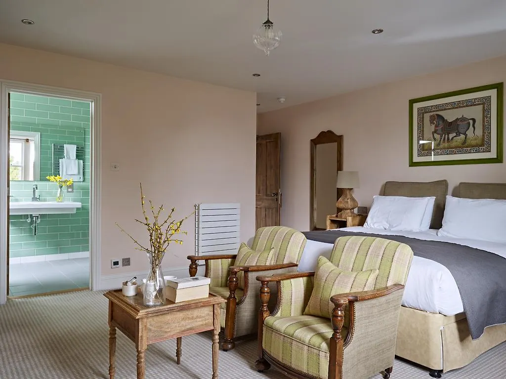 Cotswold Grange Bed & Breakfast Cheltenham