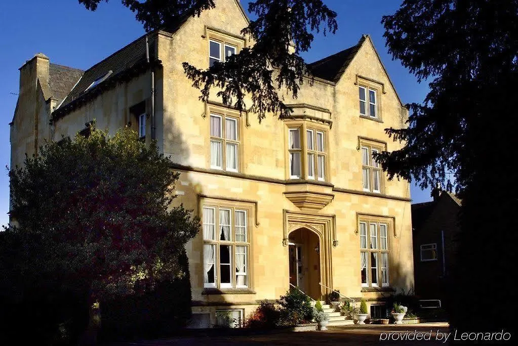 *****  Cotswold Grange Bed & Breakfast Cheltenham United Kingdom