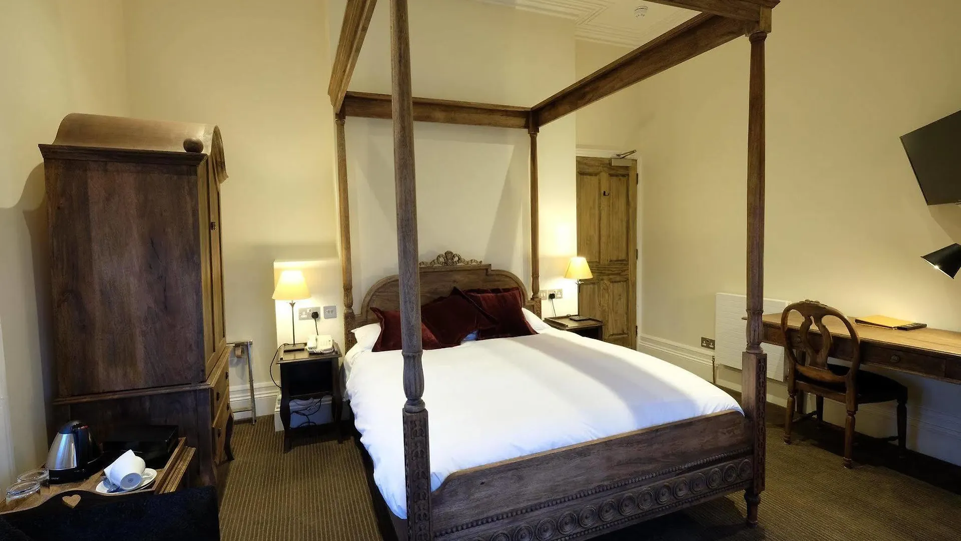 Cotswold Grange Bed & Breakfast Cheltenham 5*,